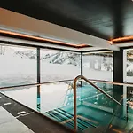 Alpin - & Hotel 4*