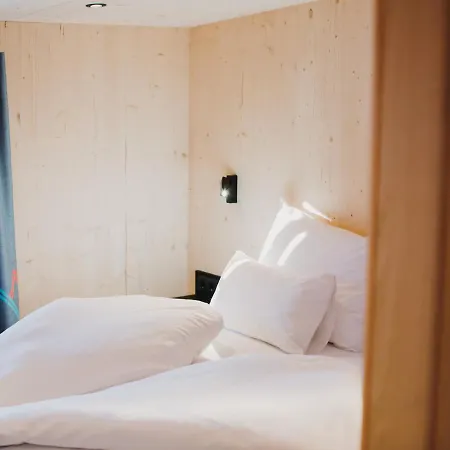 Hotel Alpin - & 4*