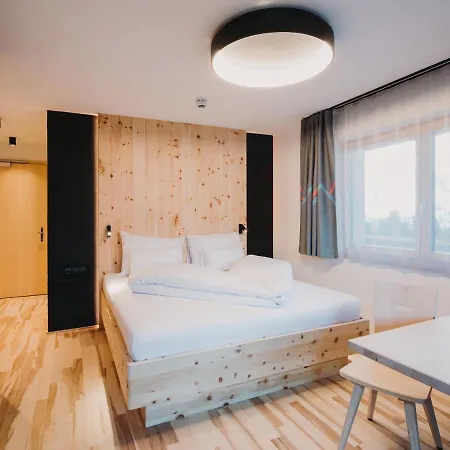 Hotel Alpin - & Warth (Vorarlberg)