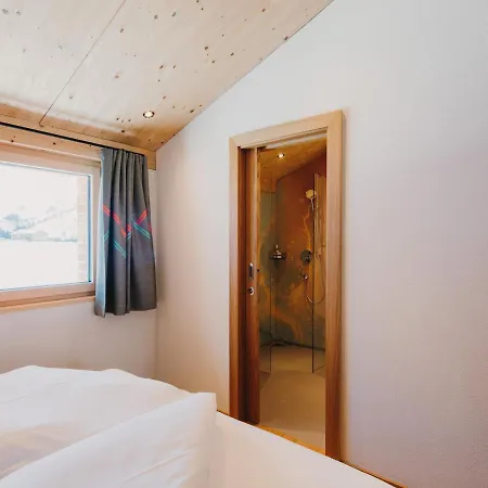 Alpin - & Hotel 4*