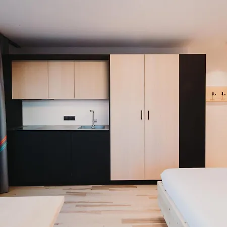 Alpin - & Warth (Vorarlberg)