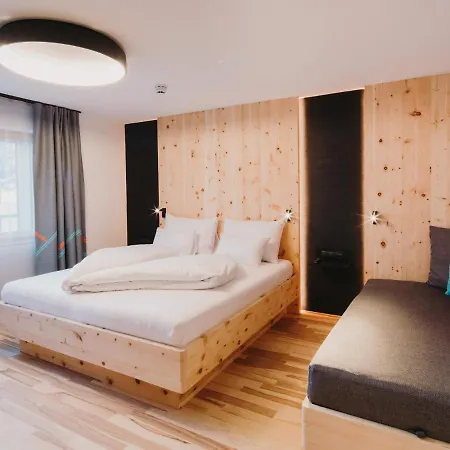 Alpin - Studios&suites 4* Warth (Vorarlberg)