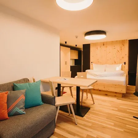 Alpin - & Hotel Warth (Vorarlberg)