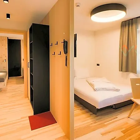 Hotell Alpin - & 4*
