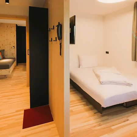 Alpin - & Hotel Warth (Vorarlberg)