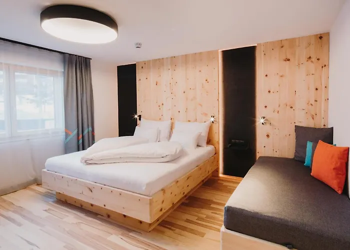 Alpin - & 4* Warth (Vorarlberg)